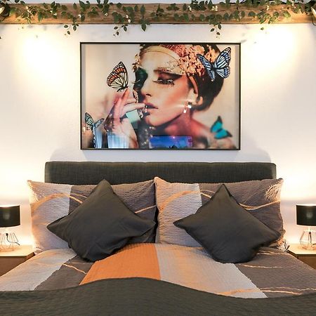 Spirit Apartments - Studio 2 - Kueche - Parkplatz Engelberg Kültér fotó