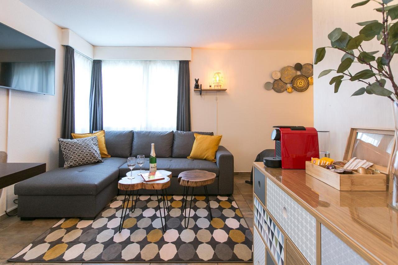 Spirit Apartments - Studio 2 - Kueche - Parkplatz Engelberg Kültér fotó