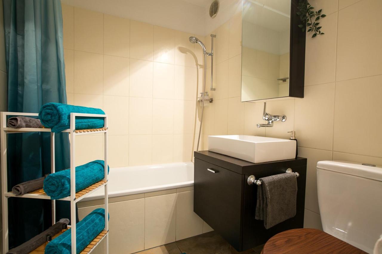 Spirit Apartments - Studio 2 - Kueche - Parkplatz Engelberg Kültér fotó