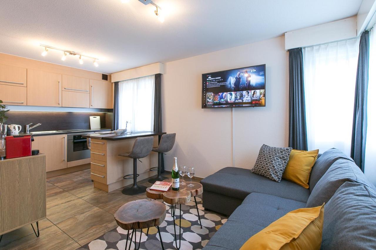 Spirit Apartments - Studio 2 - Kueche - Parkplatz Engelberg Kültér fotó